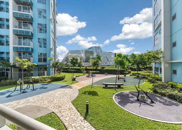 High-floor Near Okada, Airport, Of Dreams, Solaire And Moa With Free Pool And Gym Access Apartamento Manila